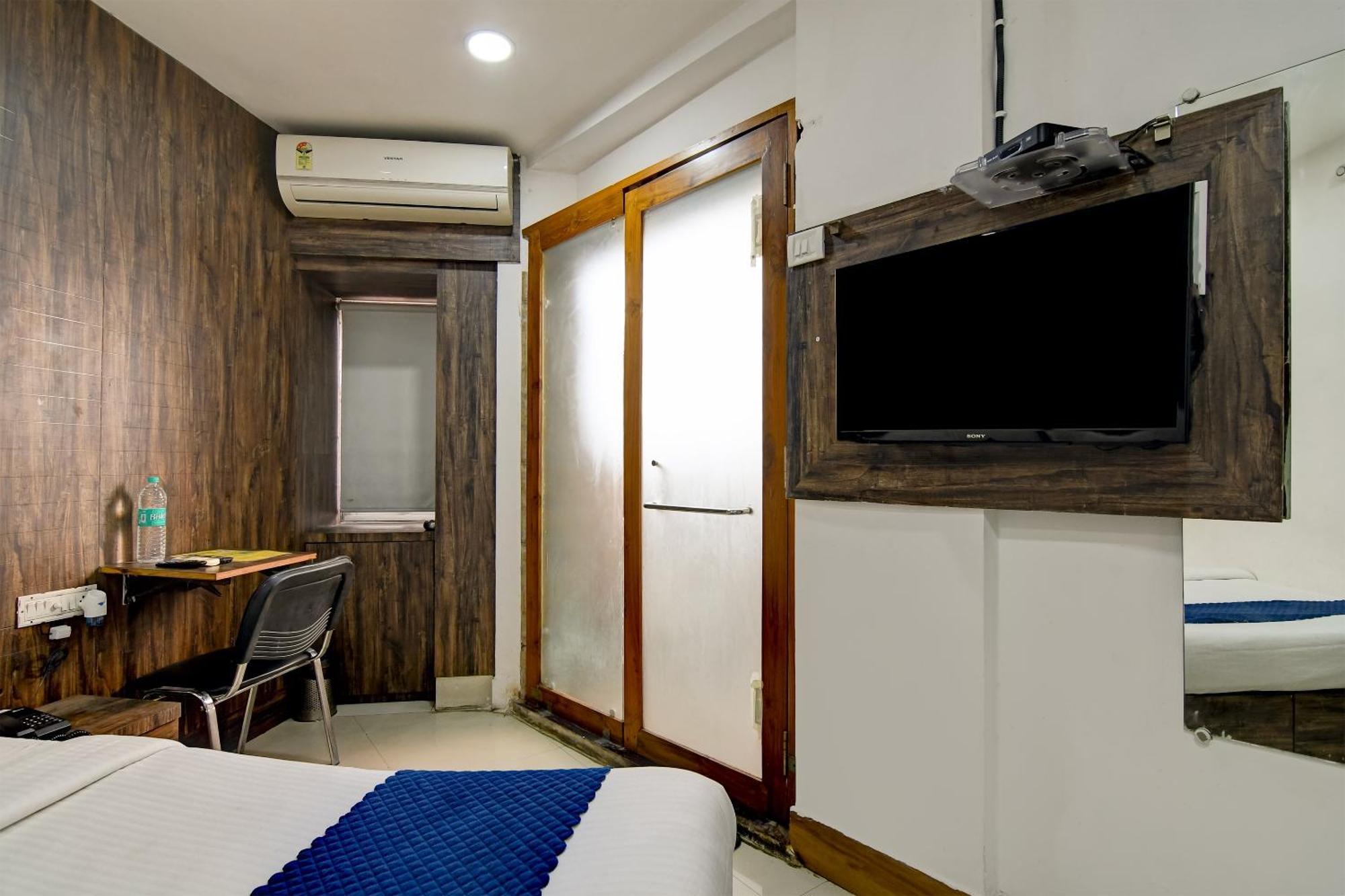 Hotel Q Inn Calcutta Eksteriør billede