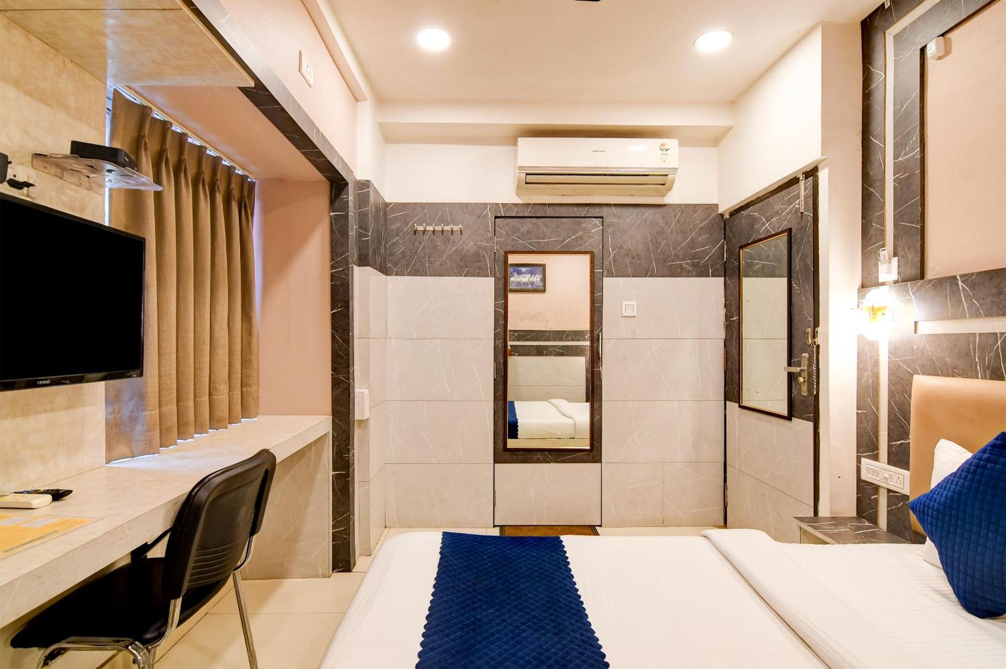Hotel Q Inn Calcutta Eksteriør billede