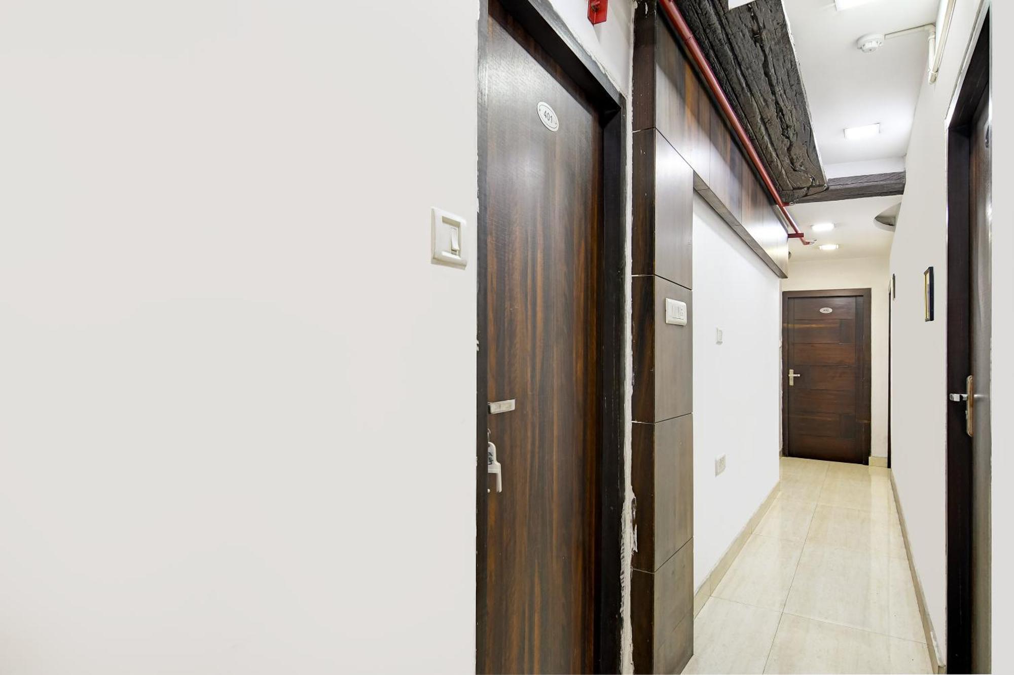 Hotel Q Inn Calcutta Eksteriør billede